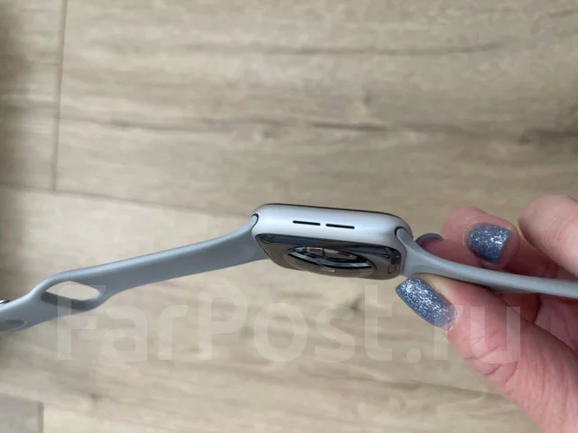 Apple Watch Series 5 Nike+. GPS, NFC ����