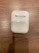 Apple AirPods ����