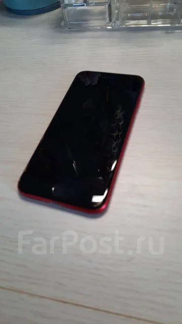 Apple iPhone SE 2020. �/�, �������, 4G LTE, ����������, NFC ����
