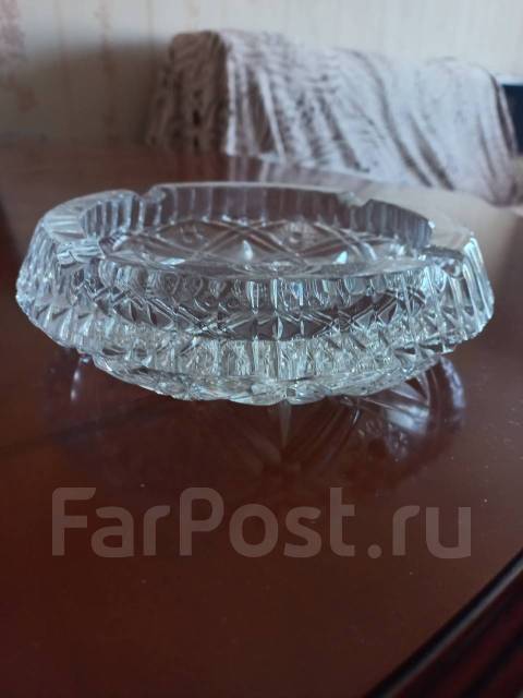Продам вазу хрустальную - Посуда и кухонные принадлежности в Уссурийске