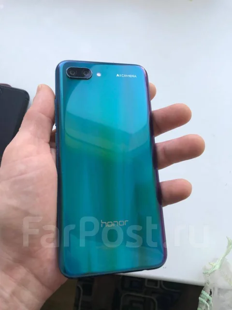 Honor 10. �����, 4G LTE, Dual-SIM, NFC ����