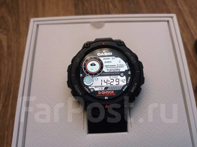 Amazfit T-Rex. IP68 ����