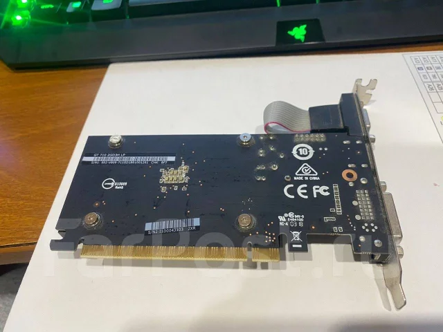 GeForce GT 710 ����