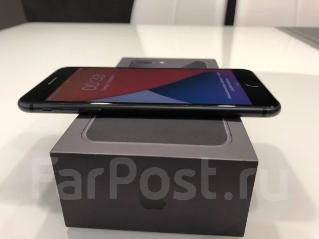 Apple iPhone 8 Plus. �/�, �����, 4G LTE ����