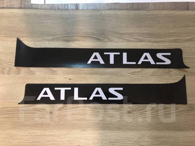 Nissan Atlas фото наклейки 4wd на кабине
