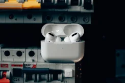 Apple AirPods Pro ����