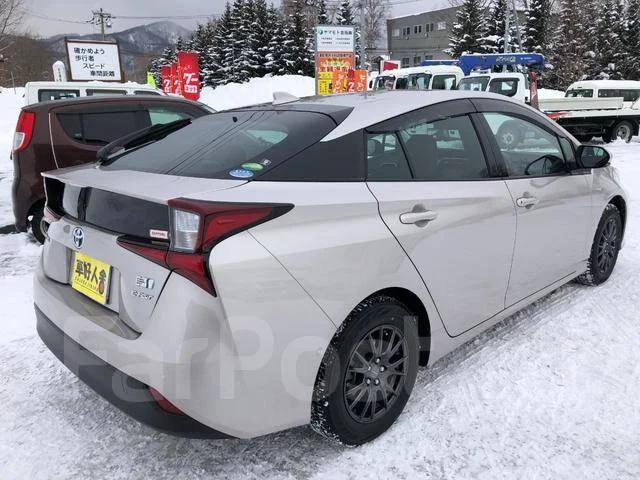 Toyota Prius. ��������, 4wd, 1.8 (98��.�.), ������, 31 000����. ��, �/�. ��� ����� �� ������������ ����