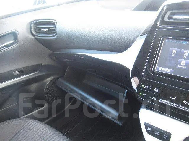 Toyota Prius. ��������, 4wd, 1.8 (98��.�.), ������, 80 000����. ��, �/�. ��� ����� �� ������������ ����