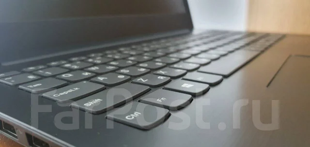 Lenovo IdeaPad. 15.6", 3,2����, ��� 8 ��, ���� 1 000���, WiFi: 1, Bluetooth: 1, ����������� �� 4��. ����