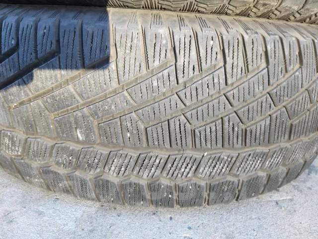 Continental ExtremeWinterContact. ������, ��� �����, 2009 ���, �/�, ����� 10 % ����