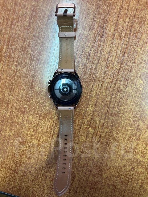 Samsung Galaxy Watch3 ����