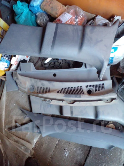 Daihatsu YRV ����