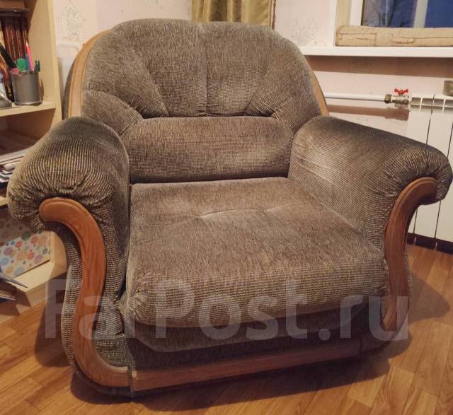 Кресло во французском стиле