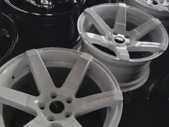 Shogun. 8.5/9.5x18", 5x114.3, ET30/20, �� 73,1���. ����