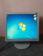 Samsung. 17" ����