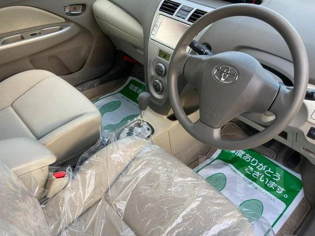 Toyota Belta. ��������, ��������, 1.3 (87��.�.), ������, 13 000����. ��, �/�. ��� ����� �� ������������ ����