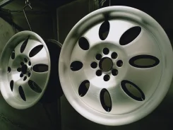 Seiken. 7.0x17", 4x100, 4x114.3, ET25, �� 73���. ����