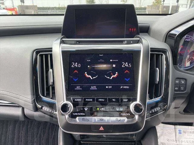 Toyota Crown. �������, 4wd, 3.5, ������, 17����. ��, �/�. ��� ����� �� ������������ ����
