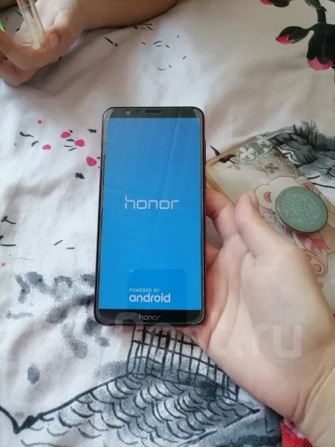 Honor 7X. �/�, �������, 4G LTE, NFC ����
