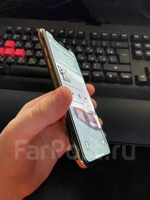 Apple iPhone Xs. �/�, �������, 3G, 4G LTE, ����������, NFC ����
