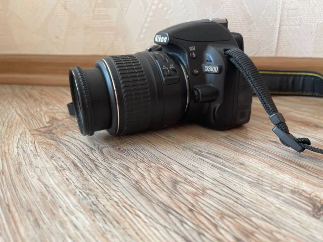 Nikon D3100 ����