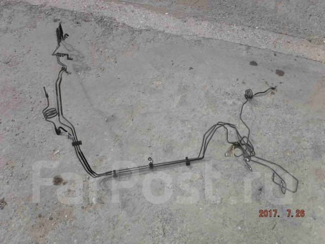 тормозная трубка левая тойота ленд крузер прадо 120. тормозная трубка прадо 120. тормозная трубка прадо 120. тормозная трубка прадо 120. трубка суппорта тормозной системы тойота прадо 150.