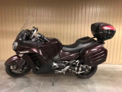 Kawasaki 1400GTR. 1 400����. ��., ��������, ���, � �������� ����
