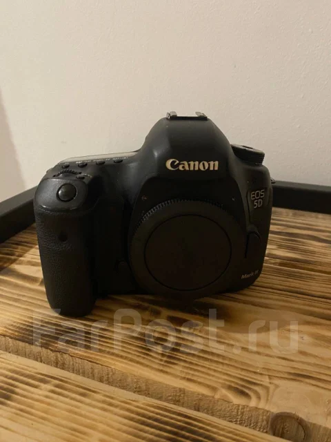 Canon EOS 5D Mark III Body ����