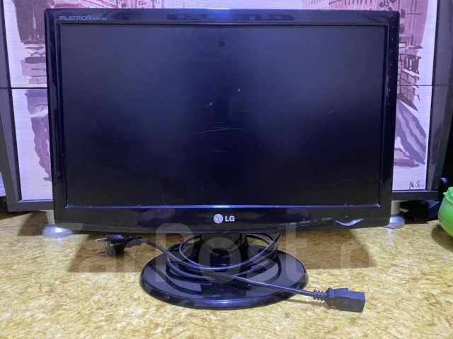 LG. 18.5" ����