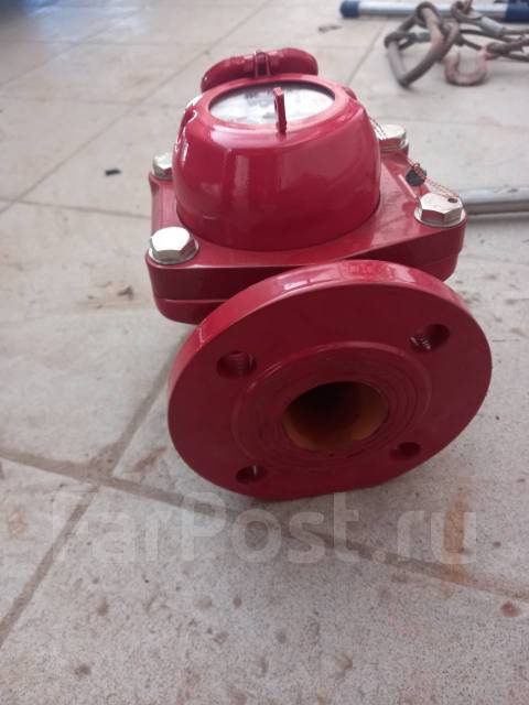 Счётчик холодной воды фланцевый - Сантехника и водоснабжение в Хабаровске