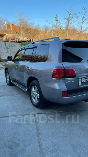 Lexus LX570. �������, 4wd, 5.7 (367��.�.), ������, 195 000����. �� ����