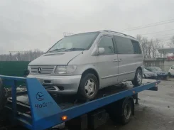 Mercedes-Benz Vito ����