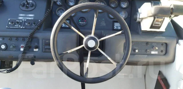 Searay Sundancer. 1991 ���, ����� 9��., ��������� ������������, 300��.�., ������ ����