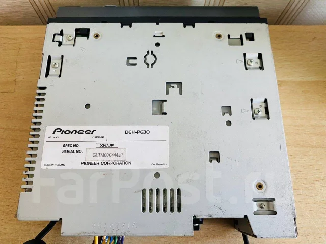 Pioneer Carrozzeria DEH-P630 / USB, CD, MP3, AUX, iPod / iPhone, 1
