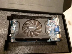 GeForce 9600 GT ����