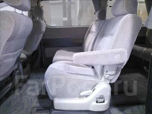 Toyota Granvia. �������, 4wd, 3.0 (140��.�.), ������, 105����. ��, �/�, ��� ���. ��� ����� �� ������� ����