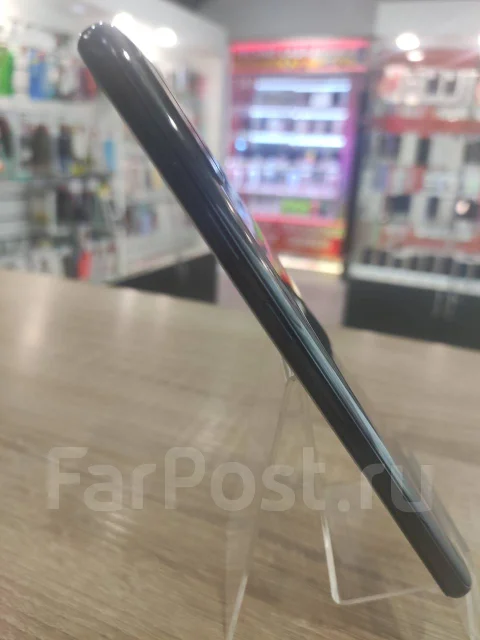 Samsung Galaxy A51. �/�, ������, 4G LTE, Dual-SIM, NFC ����
