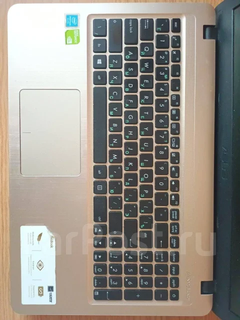 Asus VivoBook D540MB. 15.6", 2,7����, ��� 4 ��, ���� 480���, WiFi: 1, Bluetooth: 1, ����������� �� 8��. ����