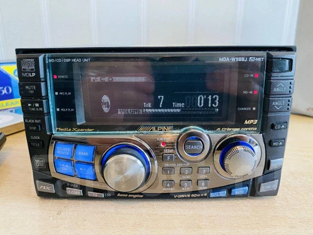 Alpine MDA-W988J ����