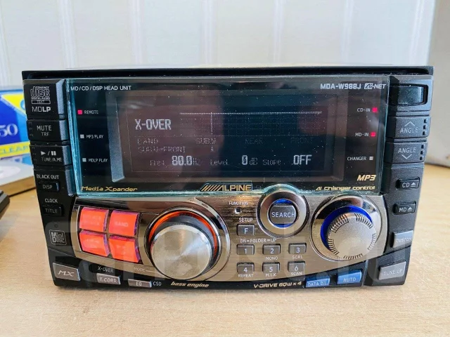 Alpine MDA-W988J ����
