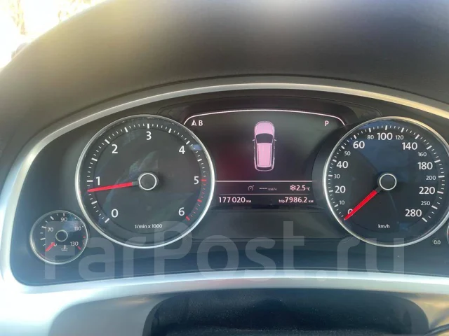Volkswagen Touareg. �������, 4wd, 3.0 (240��.�.), ������, 177 020����. �� ����