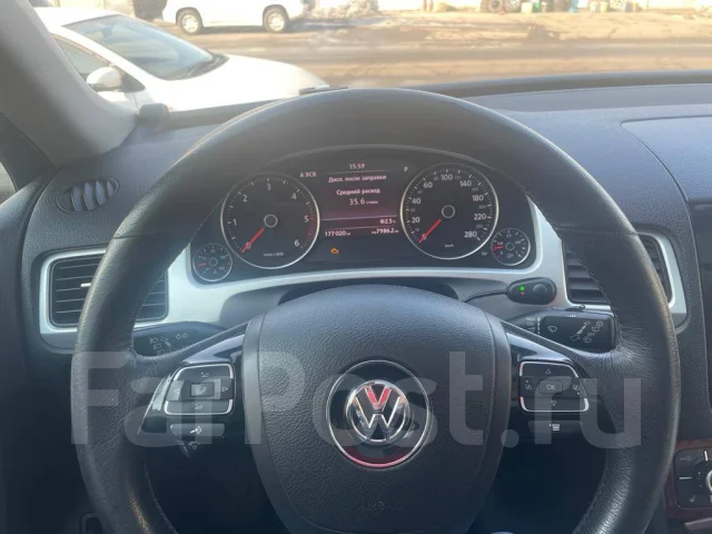 Volkswagen Touareg. �������, 4wd, 3.0 (240��.�.), ������, 177 020����. �� ����