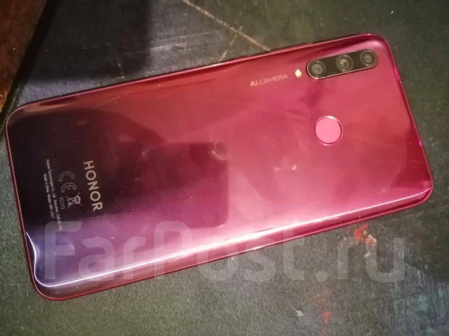 Honor 10i. �/�, �������, 3G, 4G LTE, NFC ����