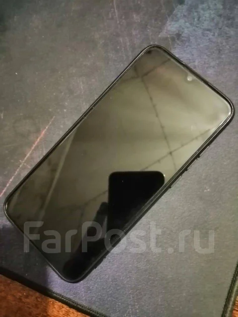 Honor 10i. �/�, �������, 3G, 4G LTE, NFC ����