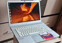 Sony VAIO. ��� 4 ��, WiFi, Bluetooth ����