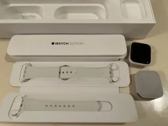 Apple Watch Series 5. GPS, NFC ����