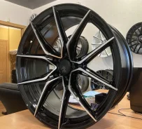 Sakura Wheels YA3816. 8.5x19", 5x114.3, ET42, �� 73,1���. ����