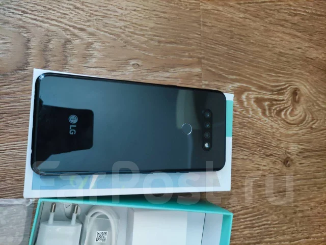LG Q51. �����, ������, 3G, 4G LTE, NFC ����