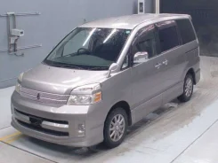 Toyota Voxy. �������, 4wd, 2.0 (152��.�.), ������, 69 000����. ��, �/�, ��� ���. ��� ����� �� ������� ����