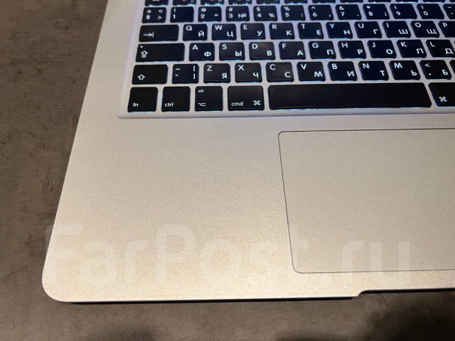 Apple MacBook Air 13 2017 Mid MQD32. 13.3", 1,8����, ��� 8 ��, ���� 128���, WiFi: 1, Bluetooth: 1, ����������� �� 8��. ����